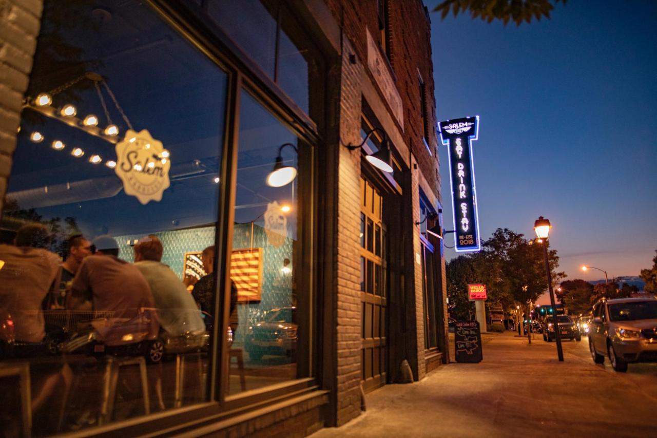 The Lofts At Downtown Salem 아파트 호텔 외부 사진