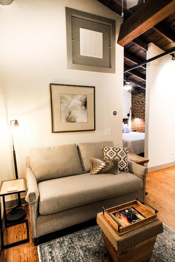 The Lofts At Downtown Salem 아파트 호텔 외부 사진