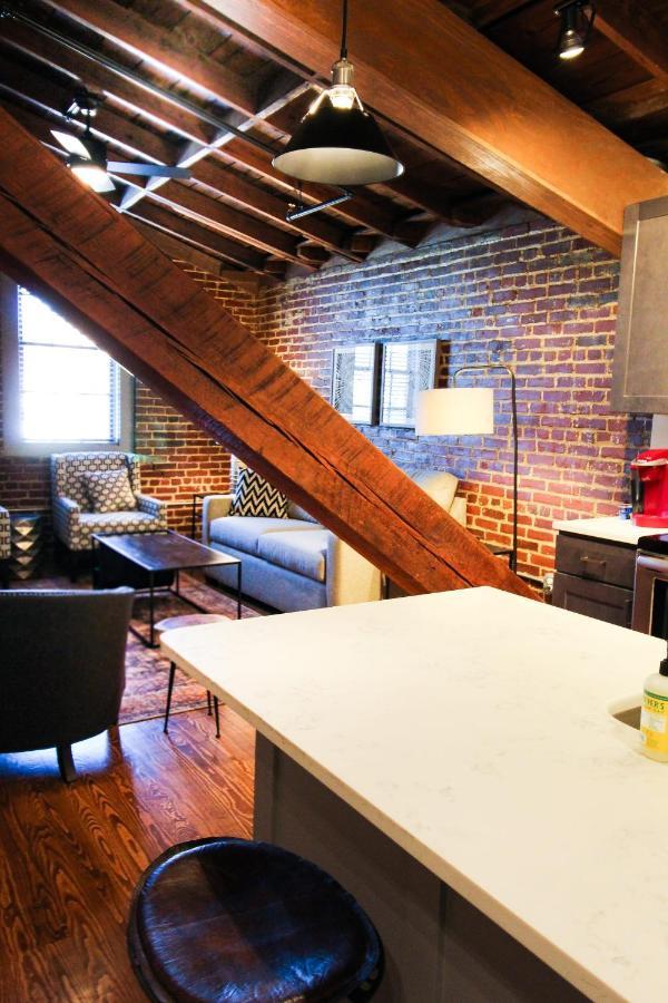 The Lofts At Downtown Salem 아파트 호텔 외부 사진