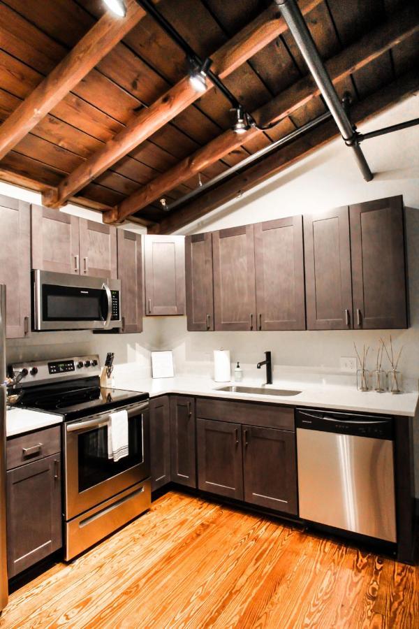 The Lofts At Downtown Salem 아파트 호텔 외부 사진