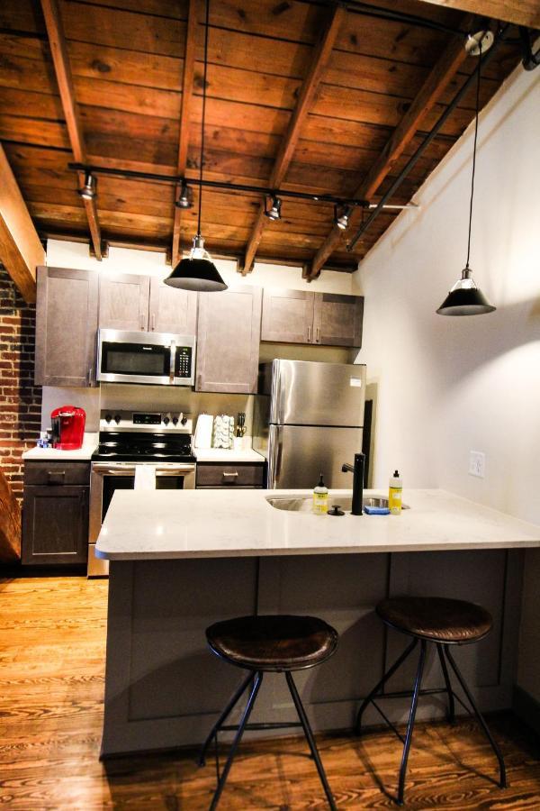 The Lofts At Downtown Salem 아파트 호텔 외부 사진